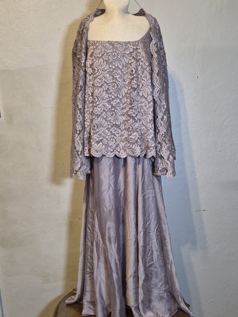 Alex Evenings Dusty Mauve Lace Dress
